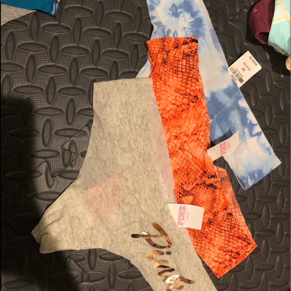 Thong bundle
